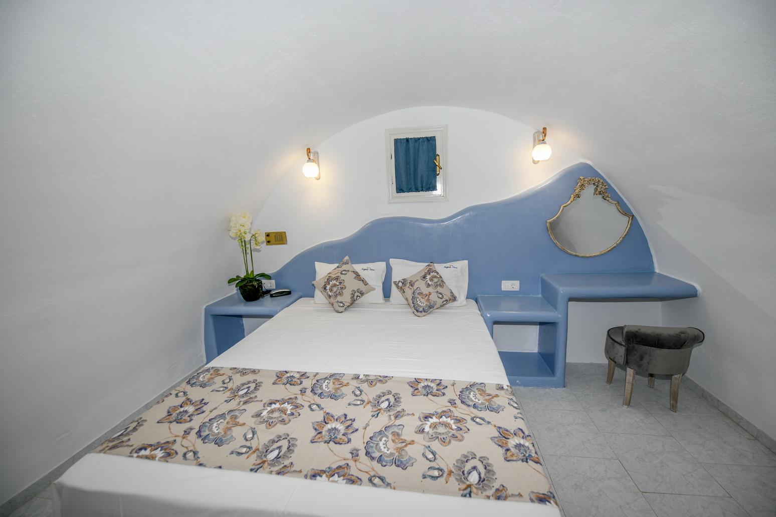 Aegean View Hotel Kamári Exteriör bild