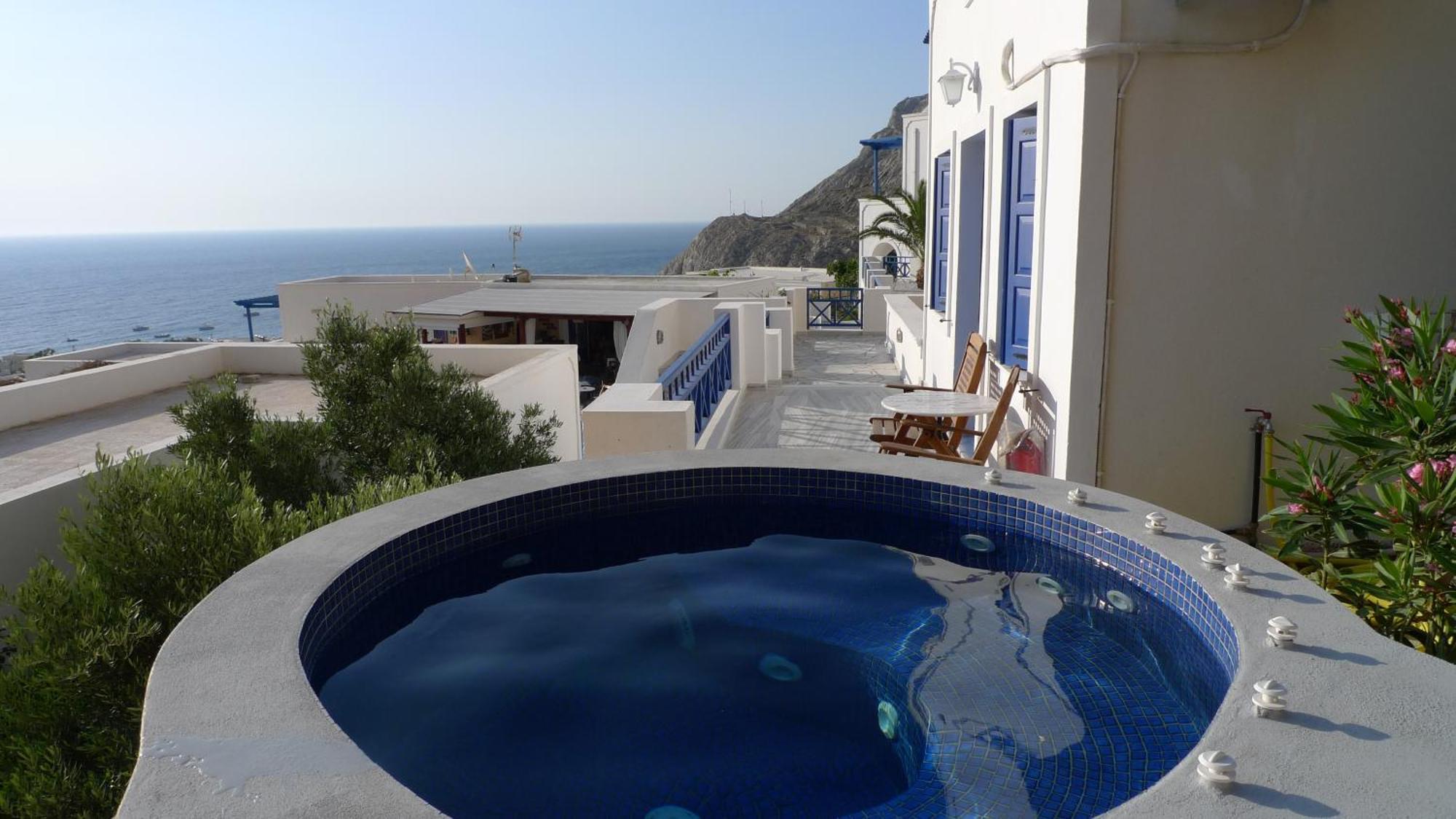 Aegean View Hotel Kamári Exteriör bild